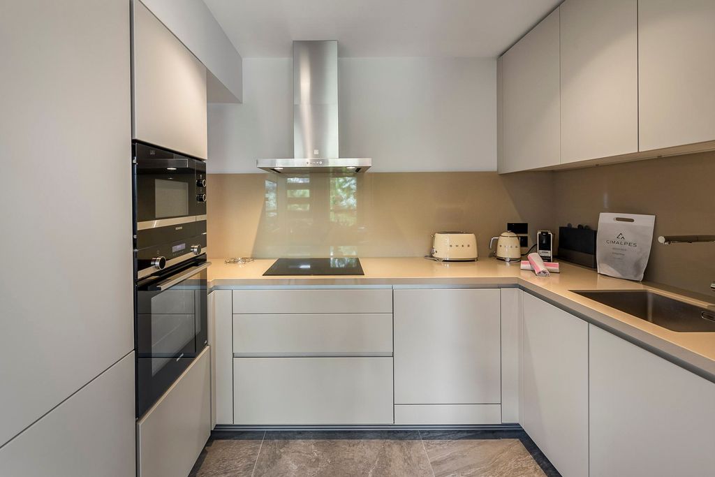 Chalet Bleu Courchevel Olivers Travels 4