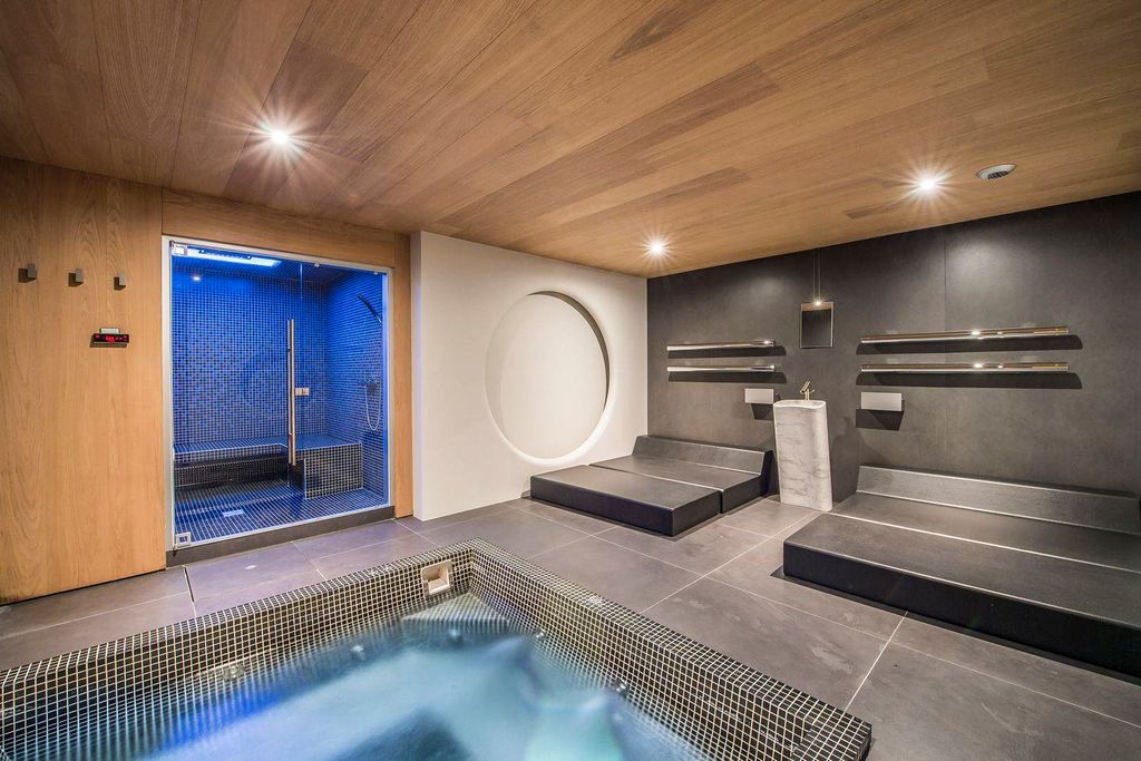 Chalet Kibo Courchevel Olivers Travels 4