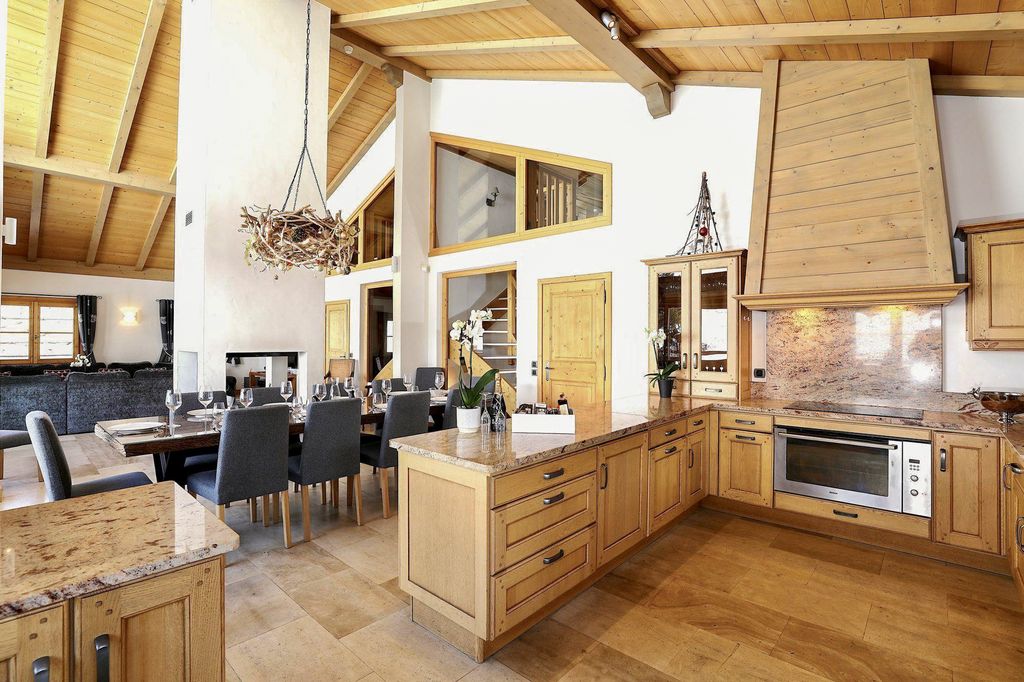 Chalet Chamois Courchevel Olivers Travels 3