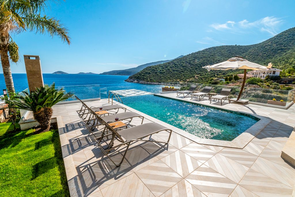 Villa Guvercin Kalkan Olivers Travels2