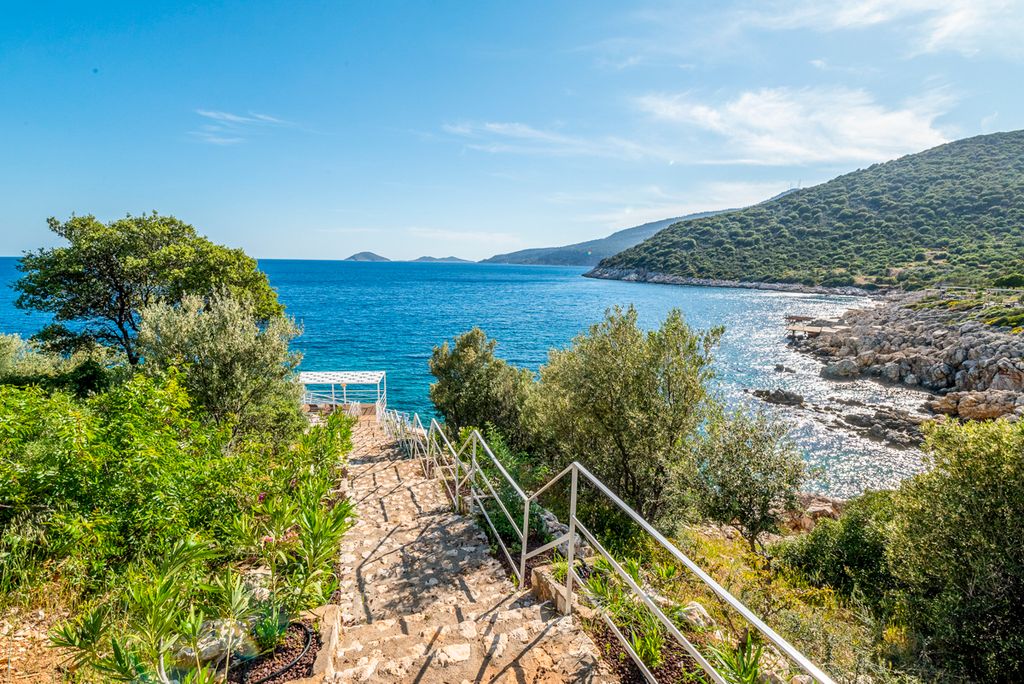 Villa Guvercin Kalkan Olivers Travels5