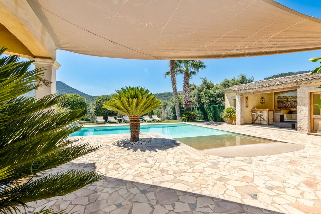 Villa Heart Provence Olivers Travelss 3