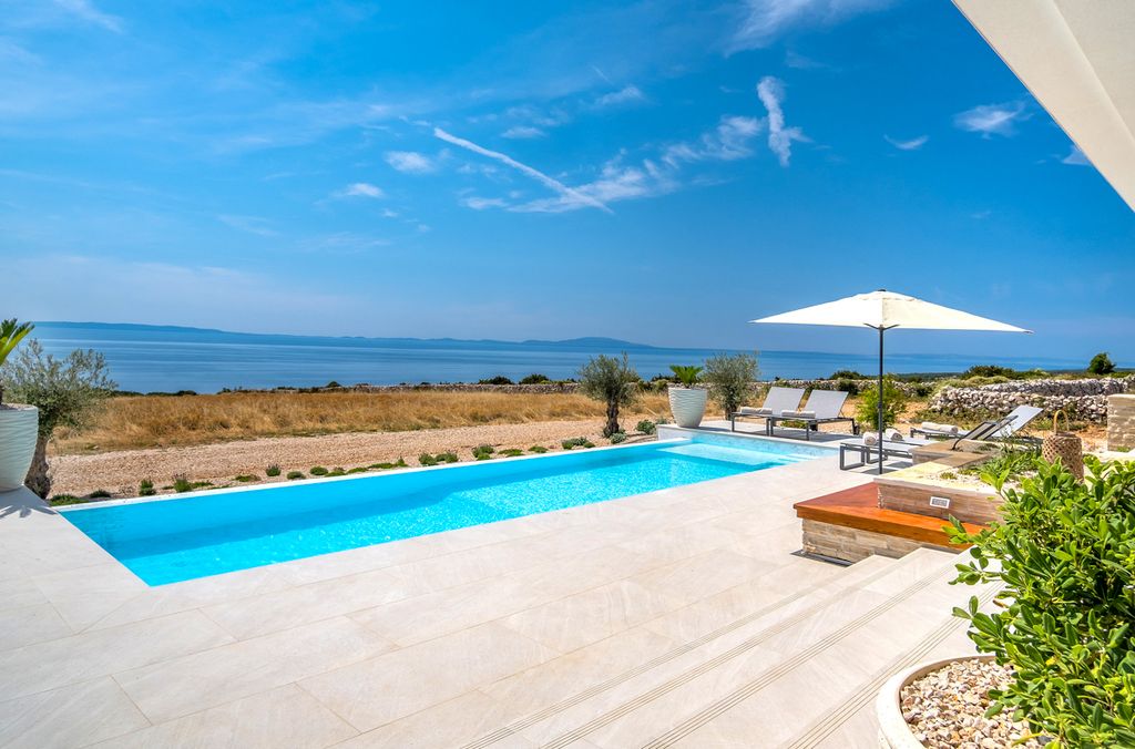 Villa Lun Dalmatia Coast Olivers Travels 2