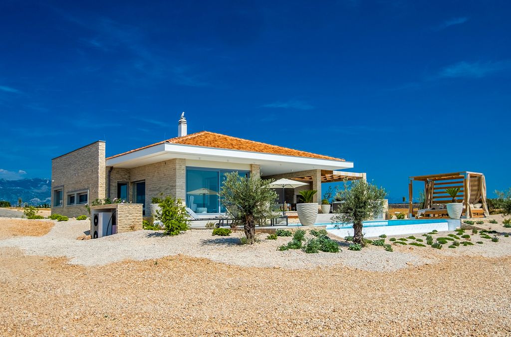 Villa Lun Dalmatia Coast Olivers Travels 1