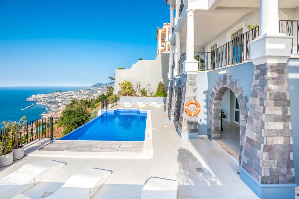 Casa Teresa Funchal Madeira Olivers Travels 1