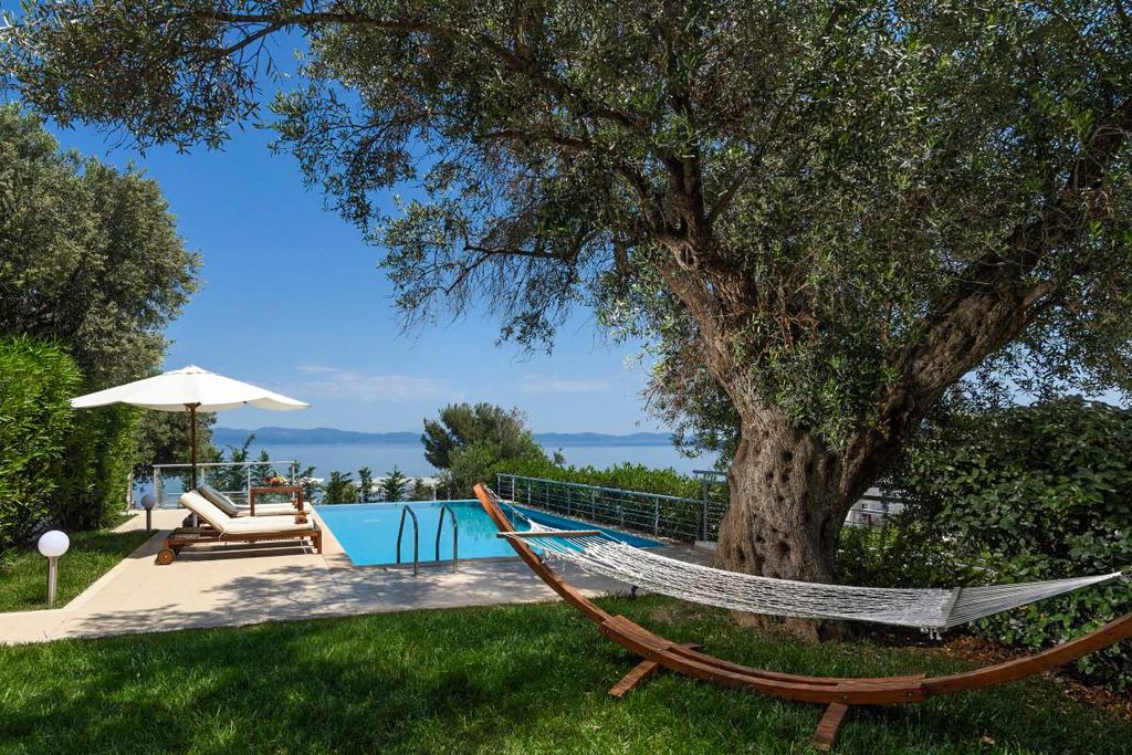 Villa Paliouri Delta Halkidiki Olivers Travels 2