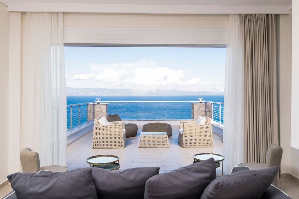 Villa Paliouri Epsilon Halkidiki Olivers Travels 2