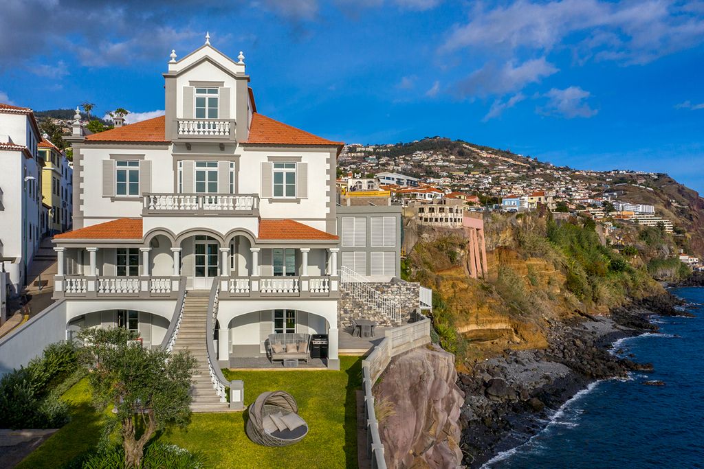 Casa Deluxe Funchal Madeira Olivers Travels 2