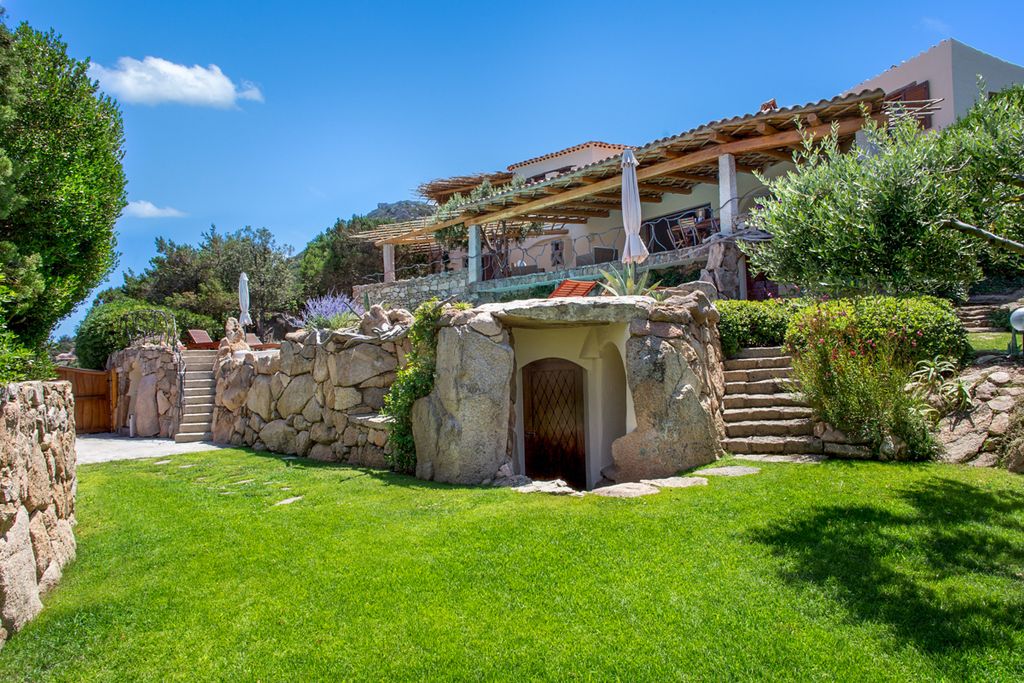 La Cornice Sardinia Olivers Travels 2