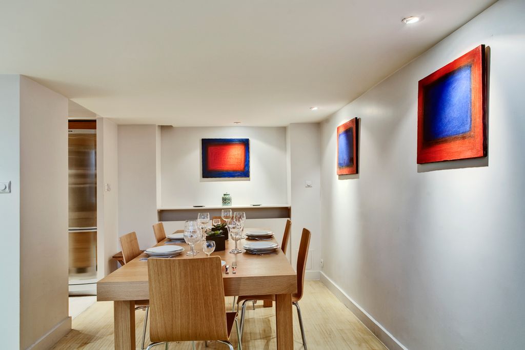 Apartment Emeline Paris Olivers Travels 4