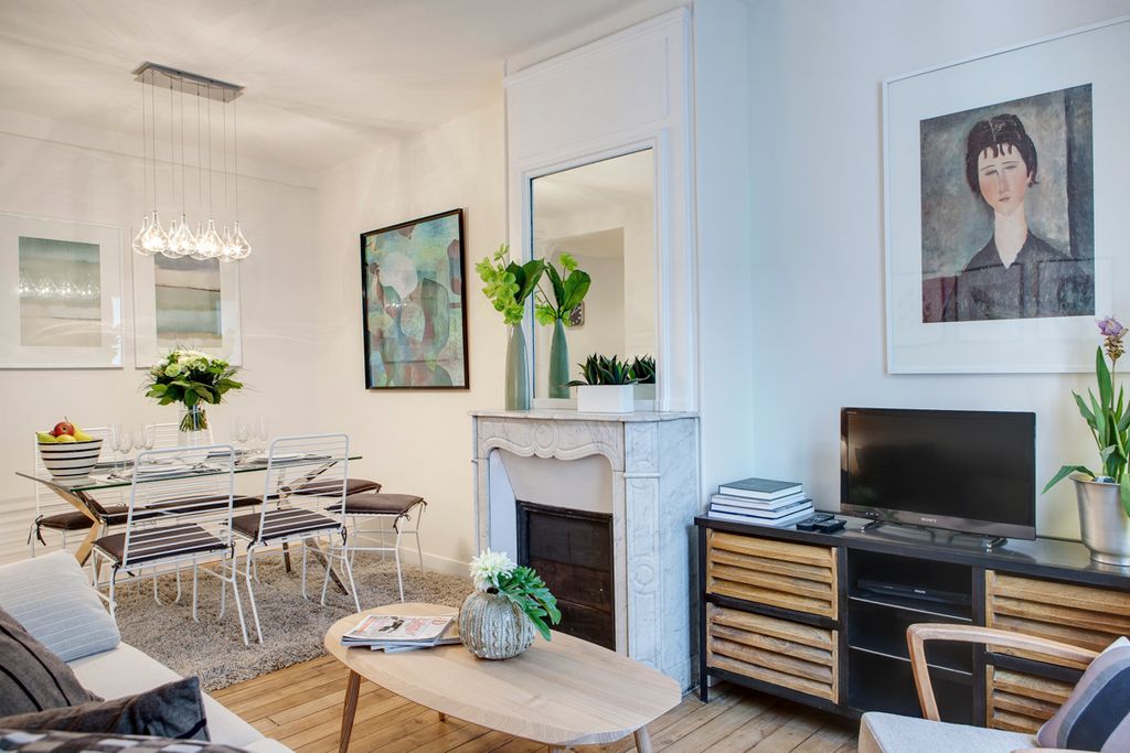 Apartment Esme Paris Olivers Travels 2