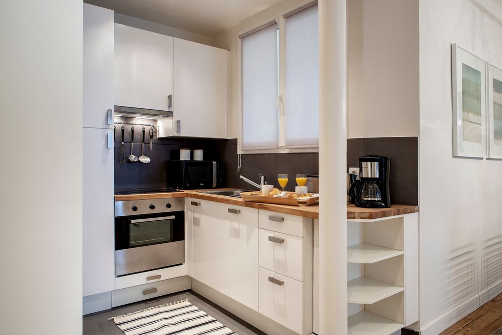 Apartment Esme Paris Olivers Travels 5