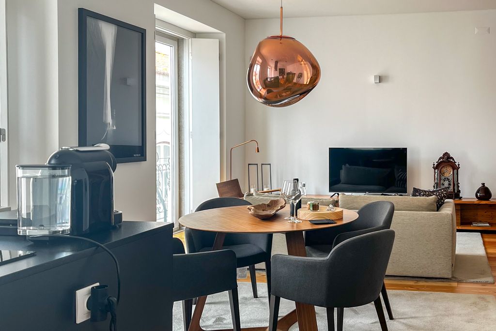 Apartment Azaleia Lisbon Olivers Travels 02