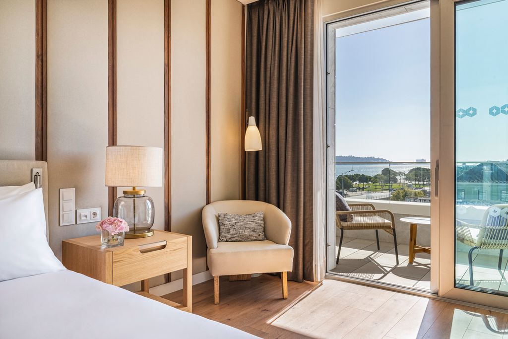 River View Regency Suite Lisbon I Olivers Travels 2