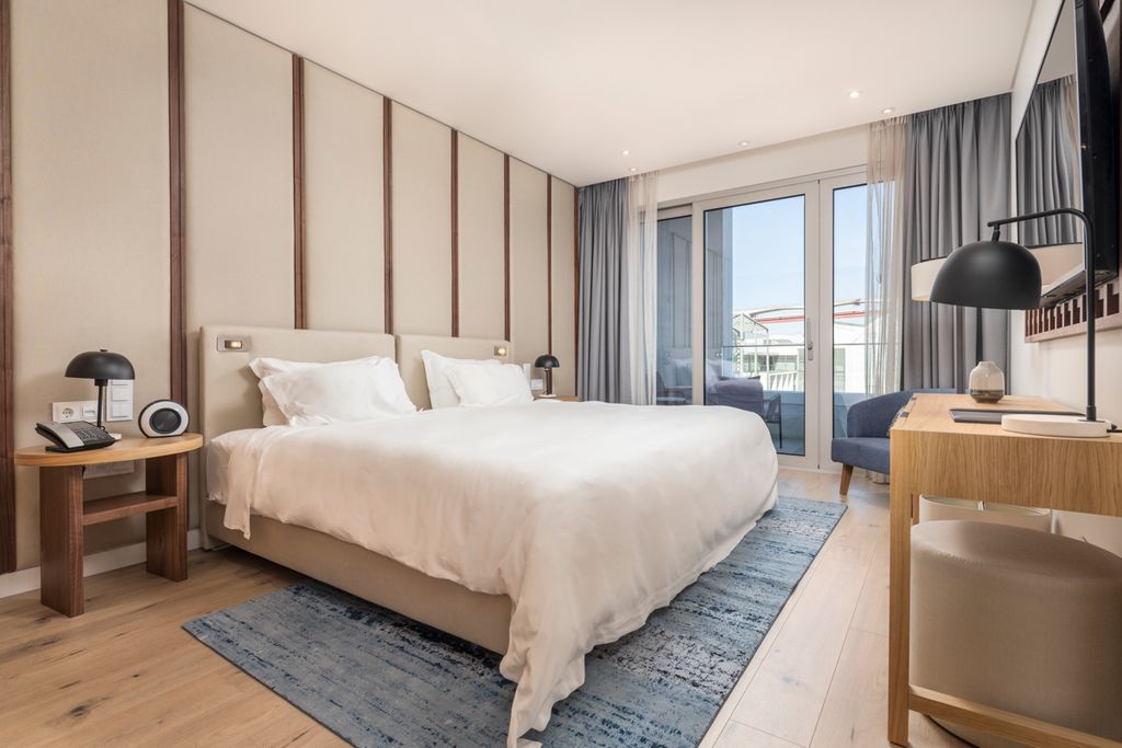 River View Regency Suite Lisbon I Olivers Travels 3