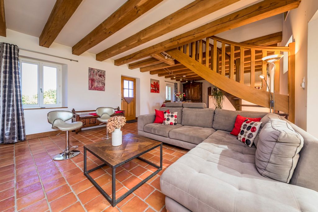 Villa Croche Dordogne Olivers Travels 1 3