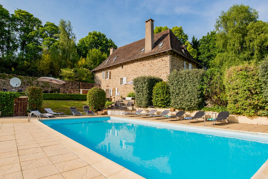 Aillac Farmhouse Dordogne Olivers Travel 1