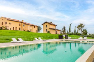 Villa Assunta Emilia Romagna Olivers Travel 1