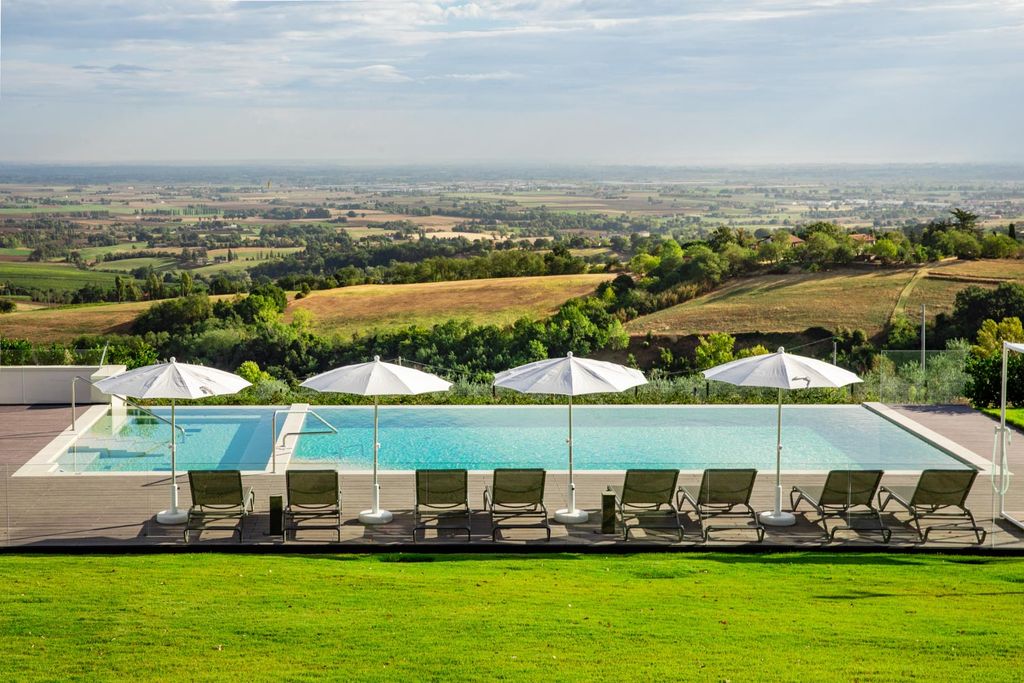 Villa Assunta Emilia Romagna Olivers Travel 3