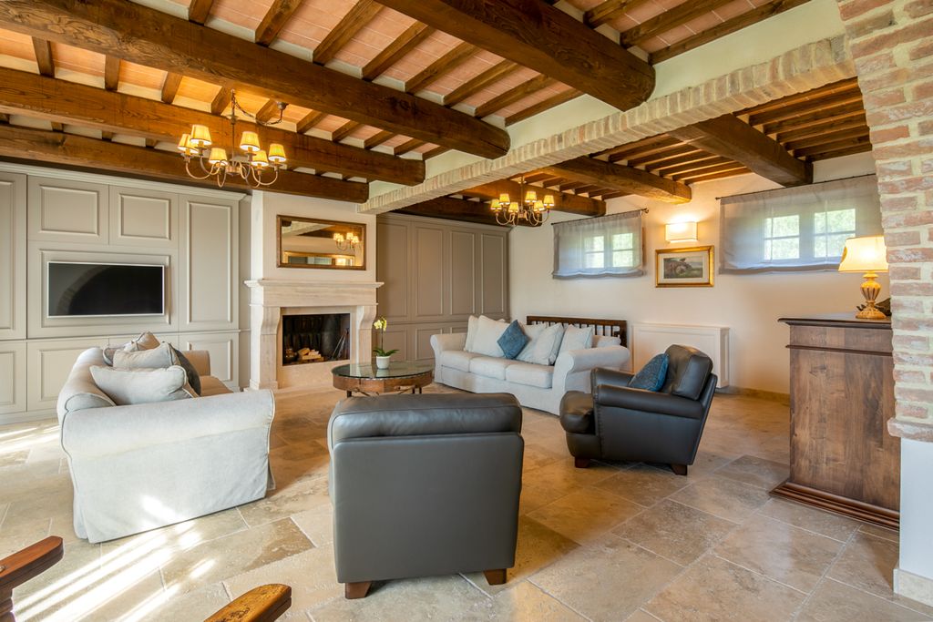 Re Giocondo Tuscany Olivers Travels 3