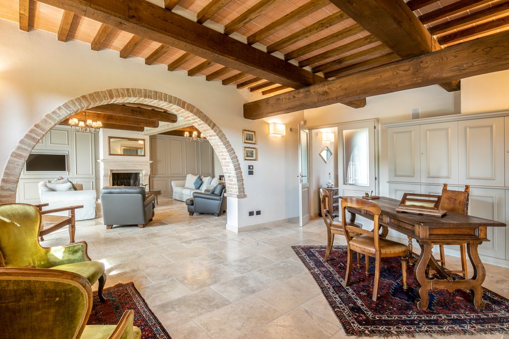 Re Giocondo Tuscany Olivers Travels 5