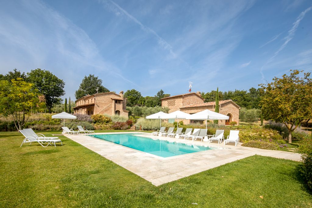 Re Giocondo Tuscany Olivers Travels 1
