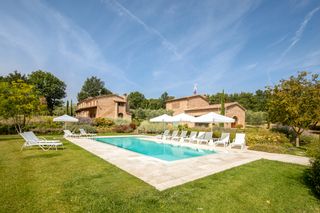 Re Giocondo Tuscany Olivers Travels 1