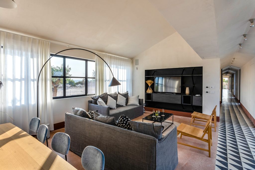 Le Forme Sicily Olivers Travels 4