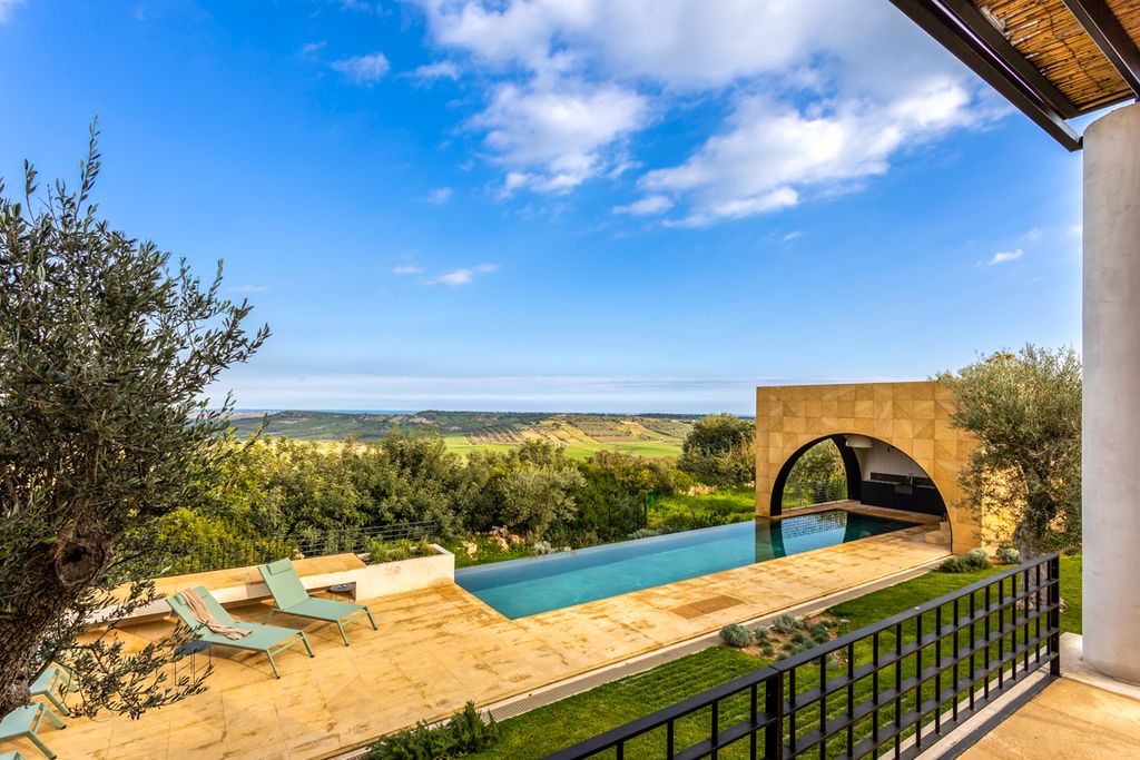 Le Forme Sicily Olivers Travels 2