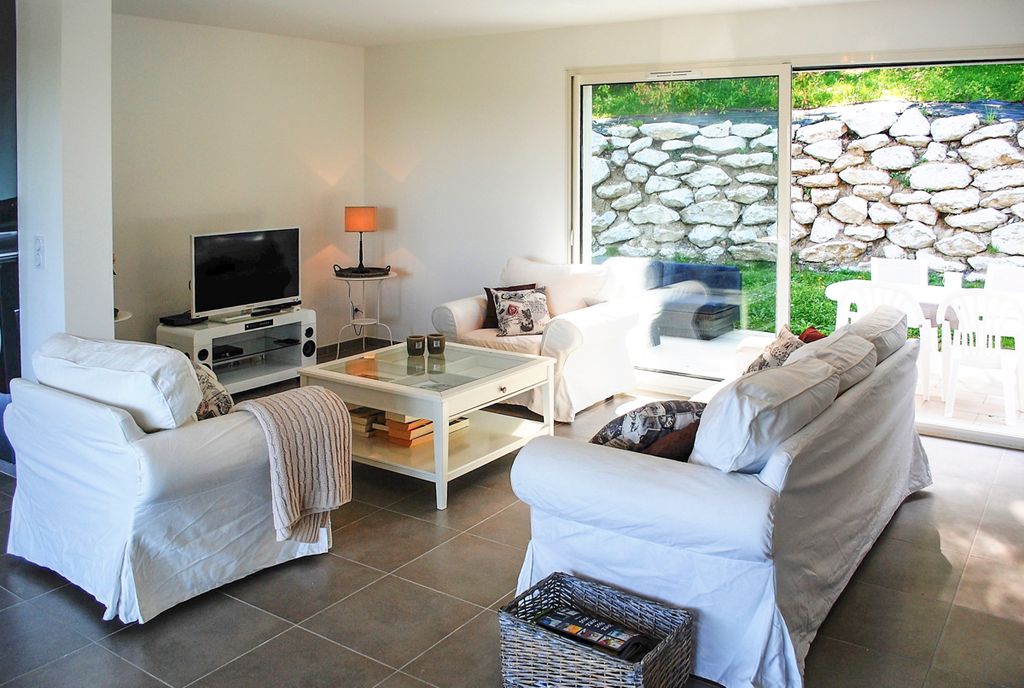 Villa Beauvoir Dordogne Olivers Travels 3
