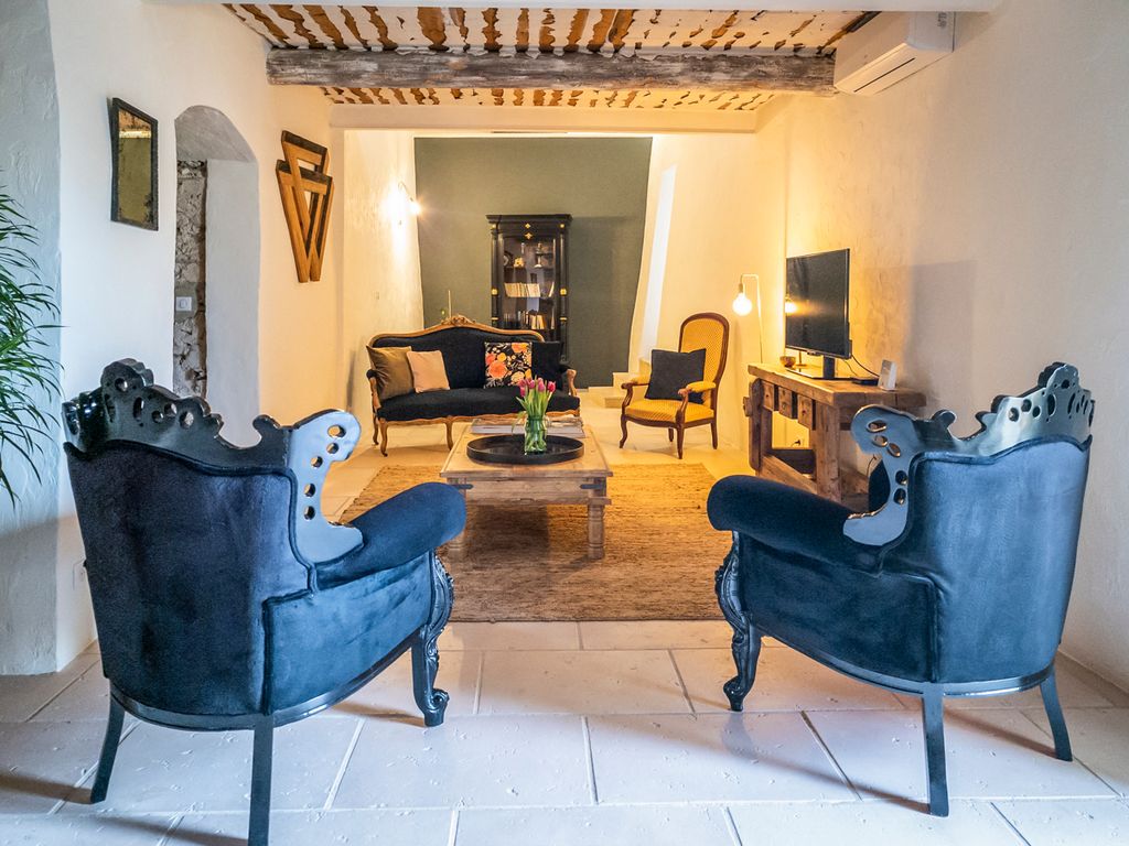 Le Clos de Mathilde Provence Olivers Travels 4