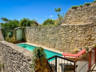 Le Clos de Mathilde Provence Olivers Travels 1