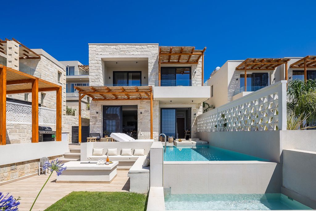 Villa Alabaster Crete OliversTravels 1