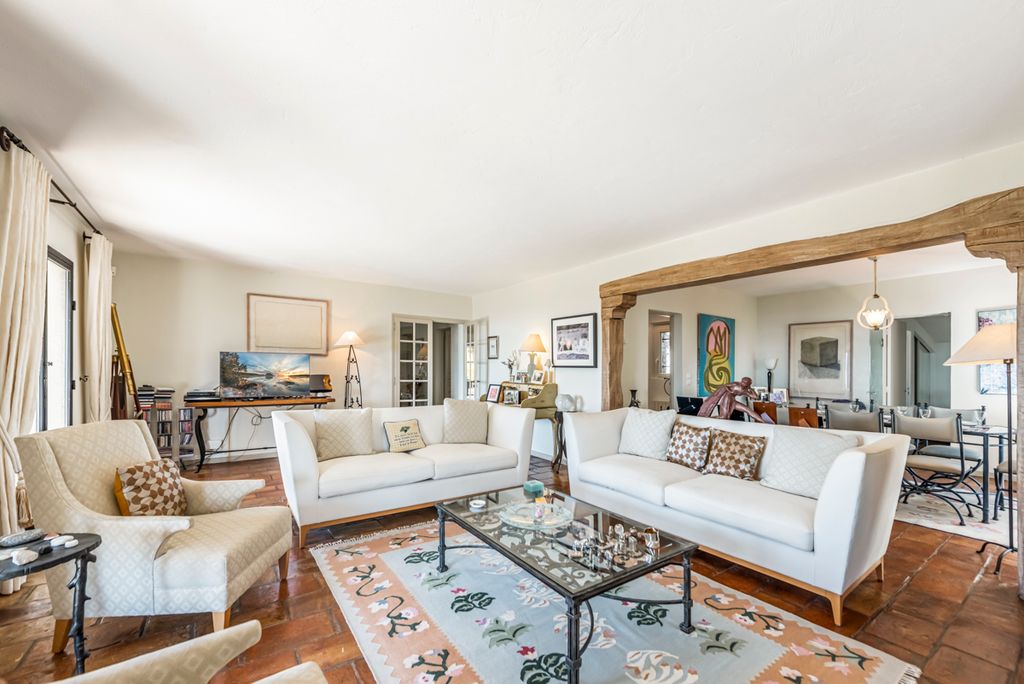 Villa Le Jardin des Baous French Riviera Olivers Travels3