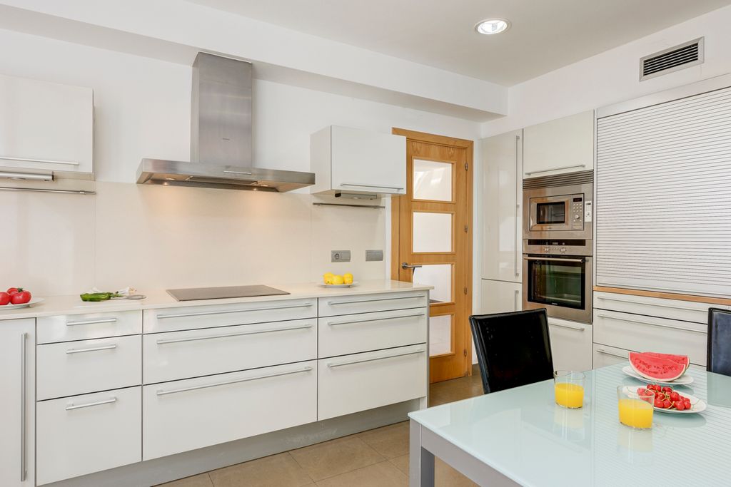 Villa Salmonte Costa Brava Olivers Travels 5