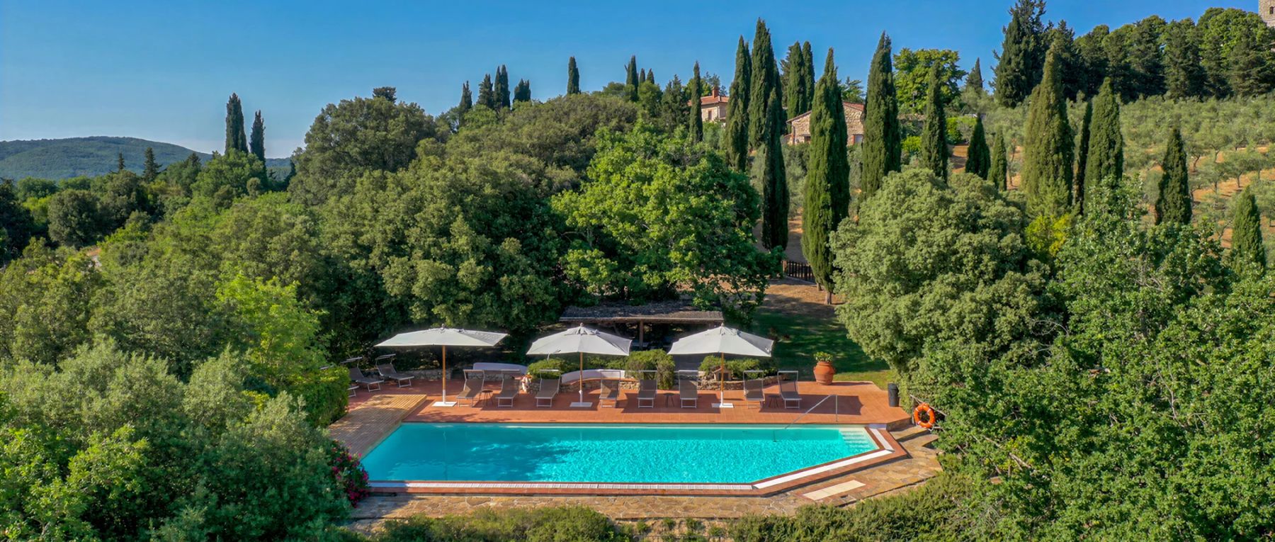 001 borgo merlo central italy olivers travels desktop center