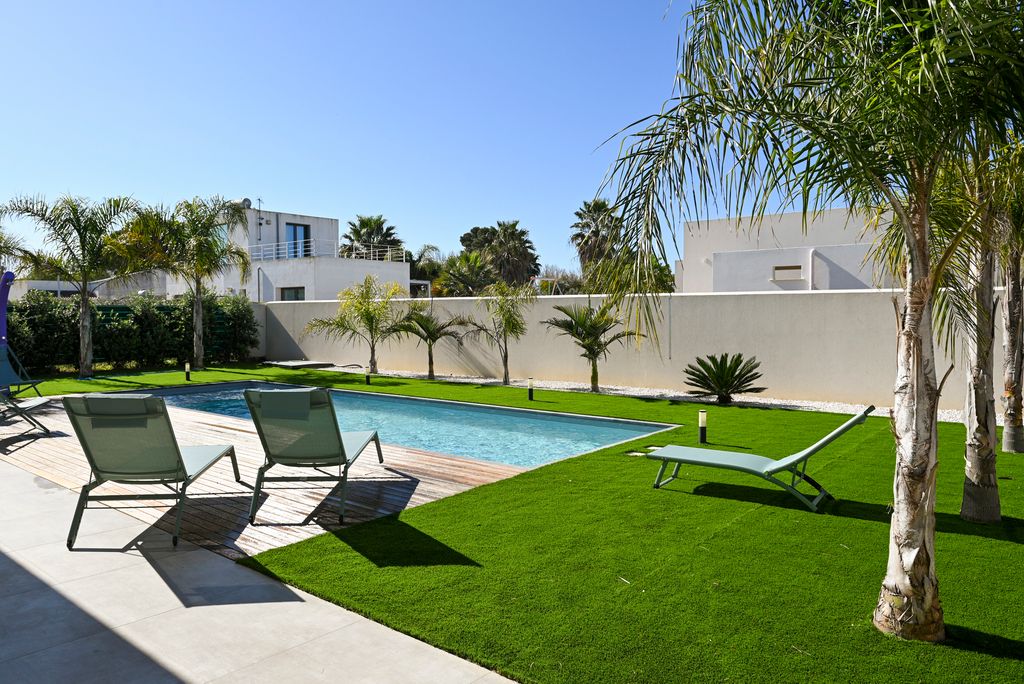 Villa Vanesia Sicily Olivers Travels2