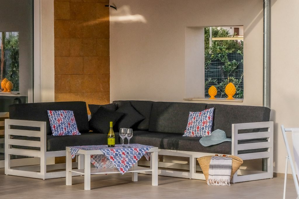 Villa Vanesia Sicily Olivers Travels5