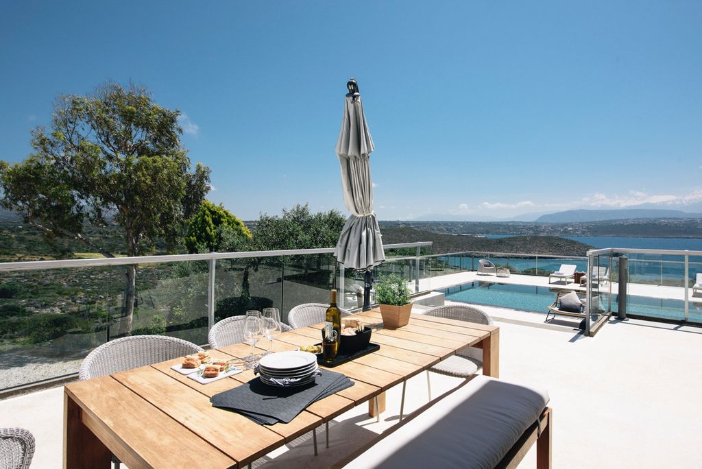 Athena Duo Front Villa Crete Olivers Travels 5