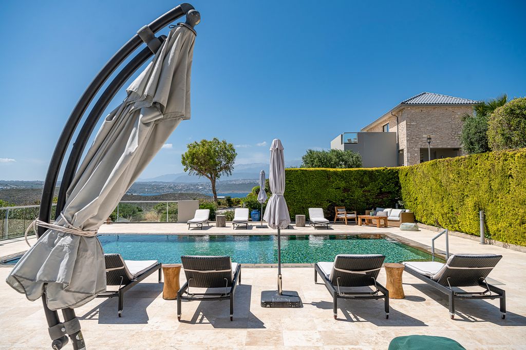 Athena Duo Sea View Villa OliversTravels 02