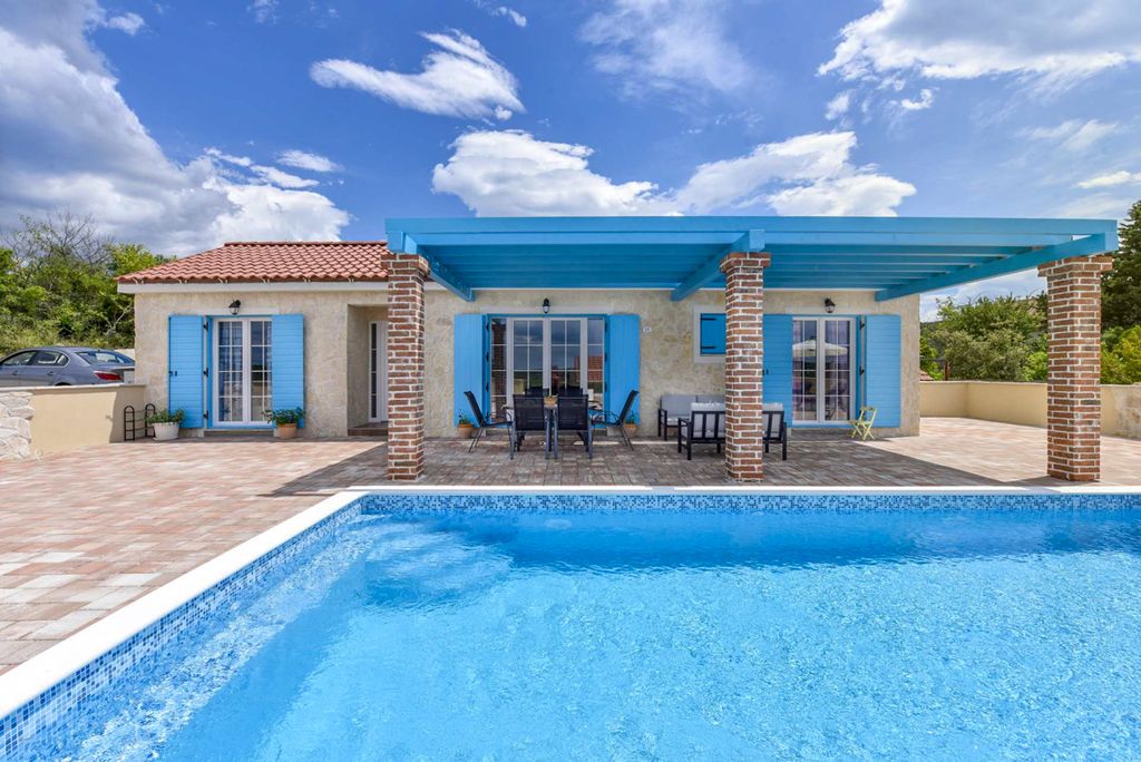 Villa Nella Dalmatia Coast Olivers Travels 1