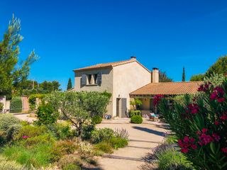 Maison Serengeti Provence Olivers Travels 1