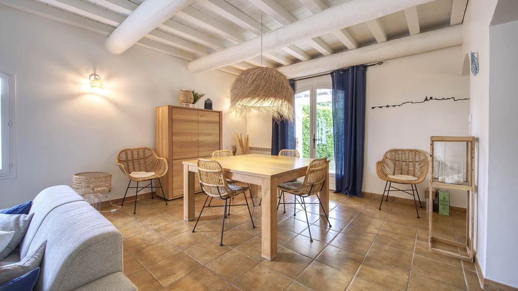 Maison Primevere France Provence France Olivers Travels 4