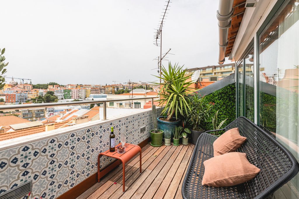 Apartment Callie Lisbon Olivers Travels 3