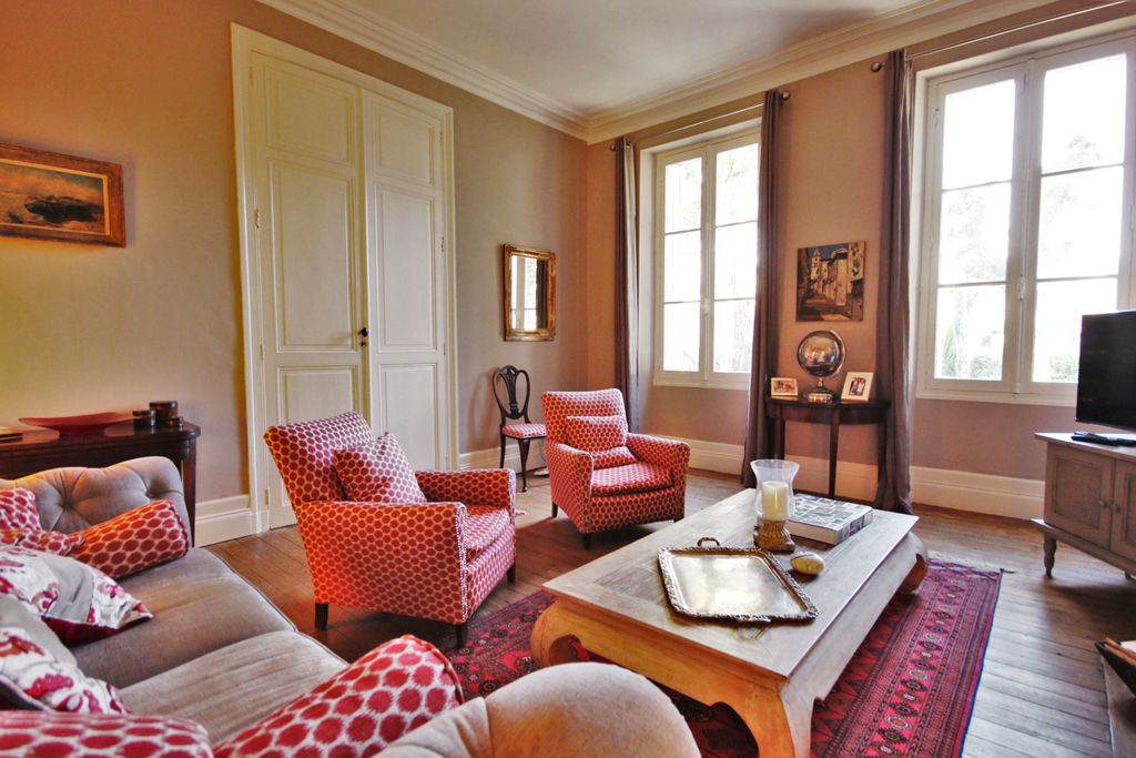 Manoir Debussy Dordogne Olivers Travels 3