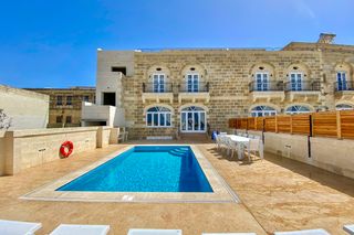 Villa Happy Malta Olivers Travels 1