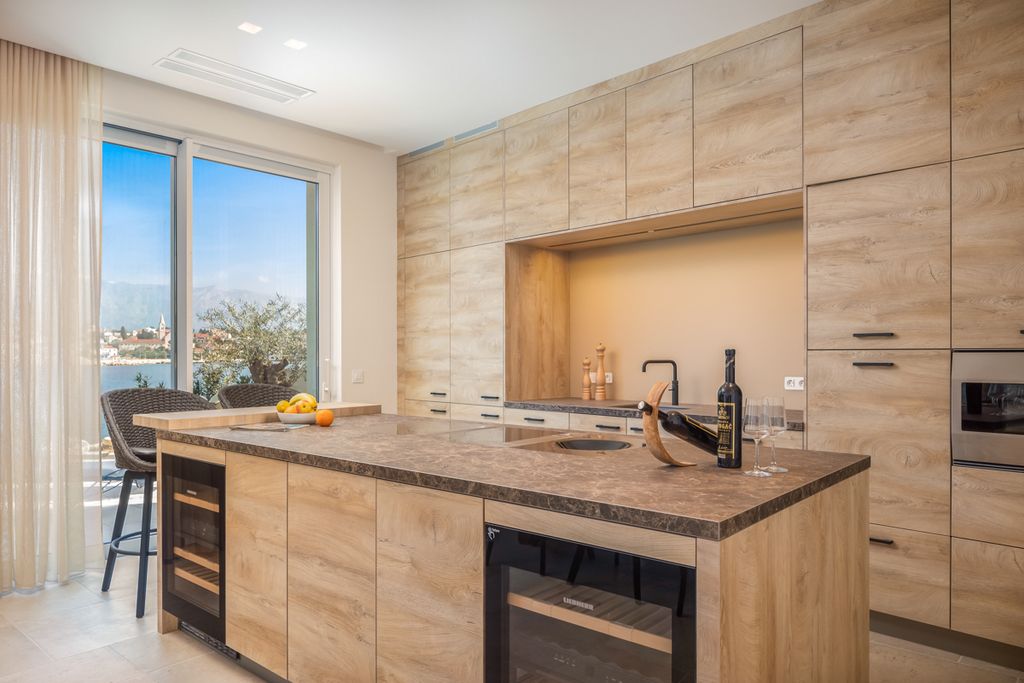 Villa Voda Brac Olivers Travels5