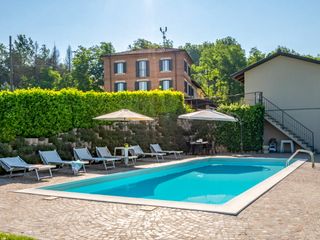 Villa Grignolino Piedmont Olivers Travels 1