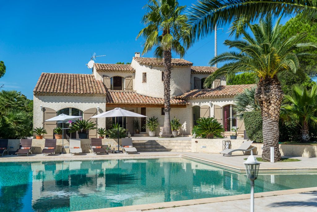 Villa Kailani French Riviera Olivers Travels 1