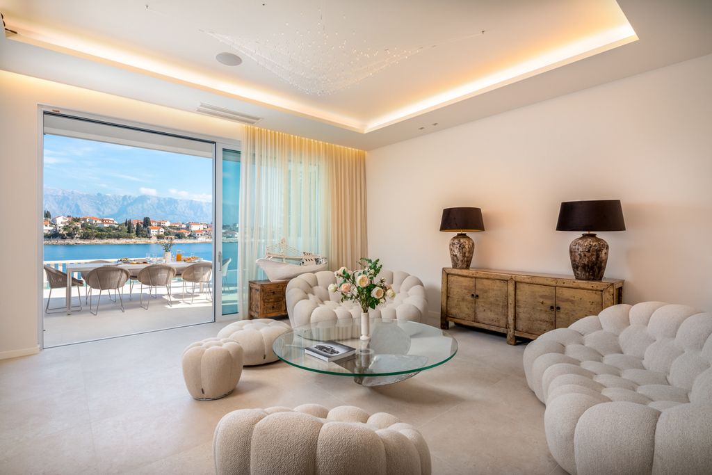 Villa Antonija Brac Olivers Travels3